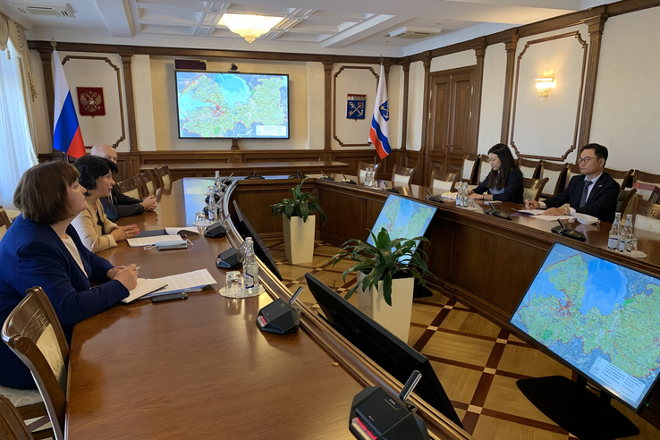 Область поблагодарила Генерального консула Республики Корея в Санкт-Петербурге