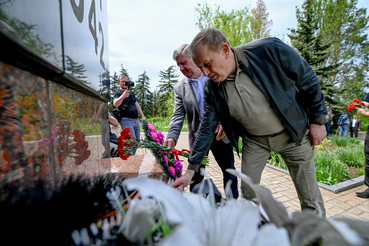 Александр Дрозденко: «Память здесь держится на конкретных делах»