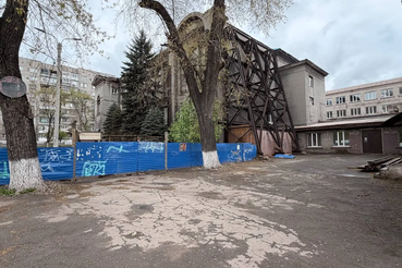 Шефская помощь Енакиево продолжается